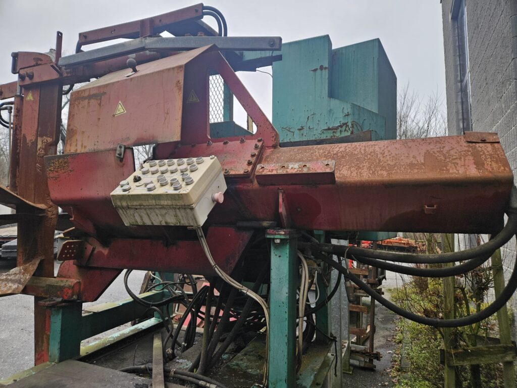 Centro di lavoro per legna da ardere SCM Hidraulique
