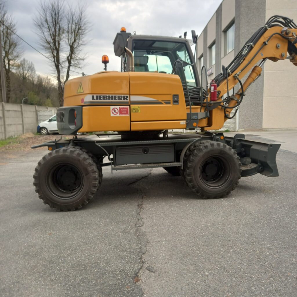ESCAVATORE LIEBHERR 309