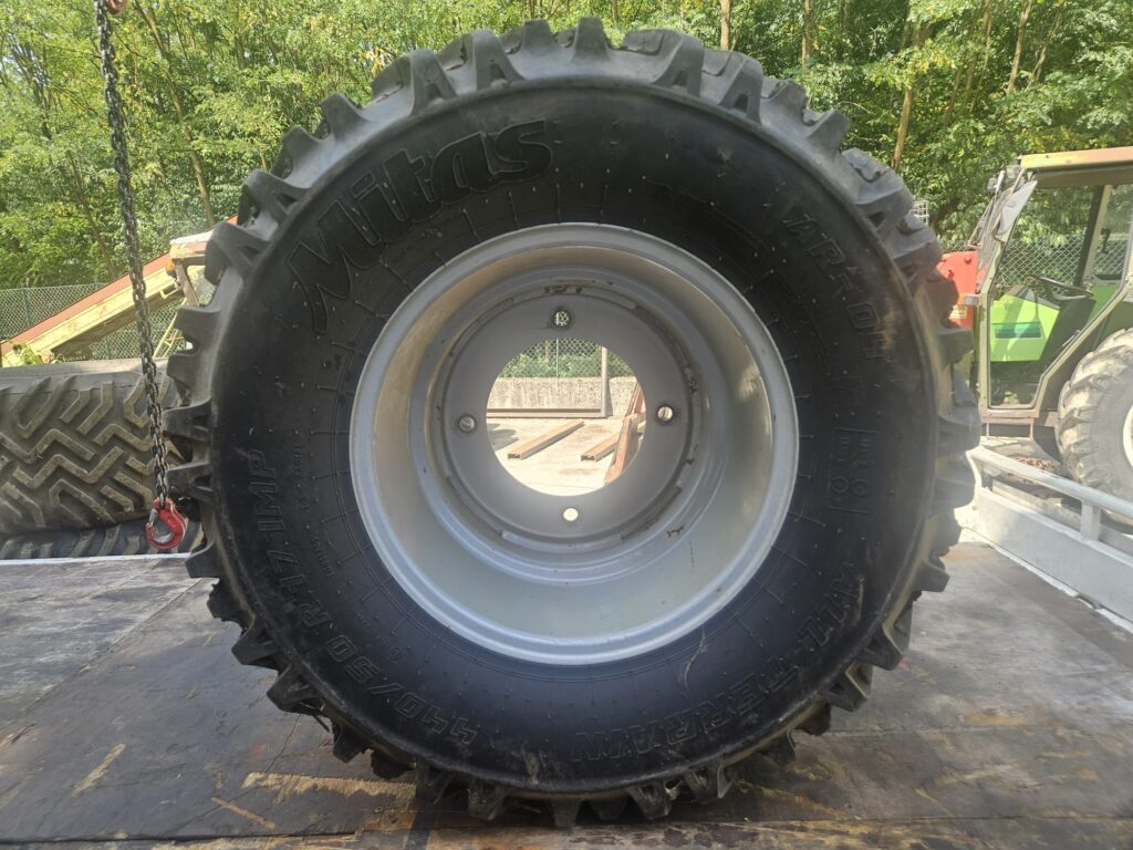 PNEUMATICI MITAS CON CERCHIO 440/50R17